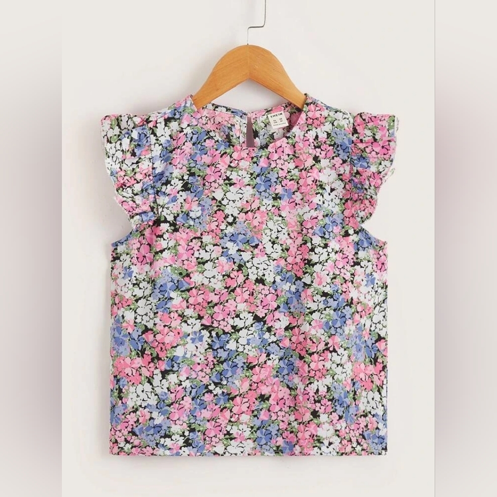 Girls Butterfly Sleeve Allover Floral Top